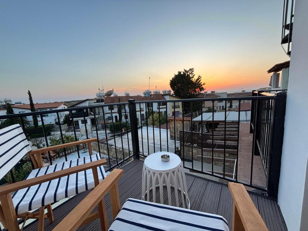 Appartement Venus Lighthouse 2B, Sea-View, Paphos Center Extérieur photo
